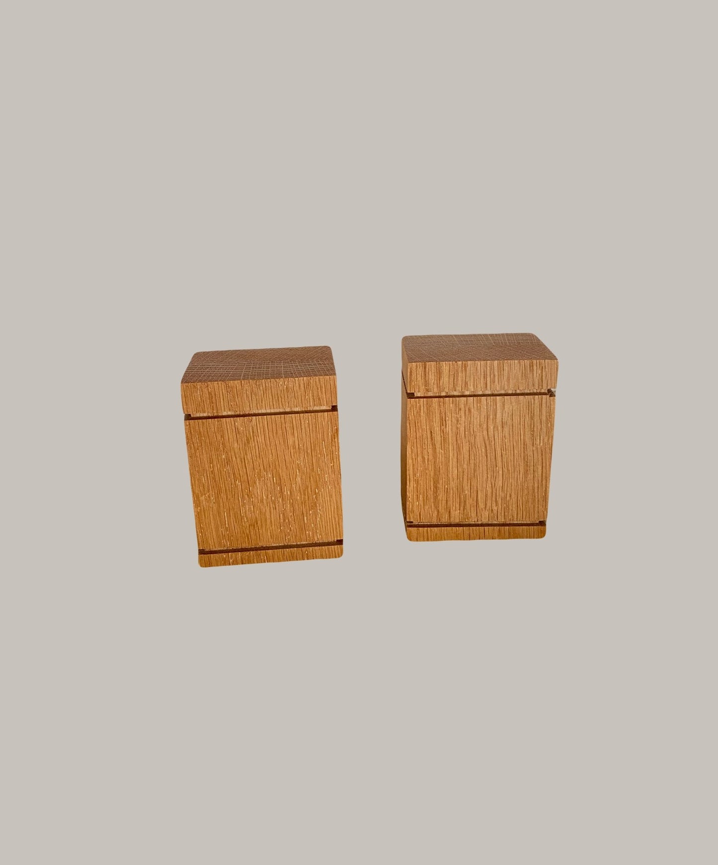 Oak Keepsake Wood Urn