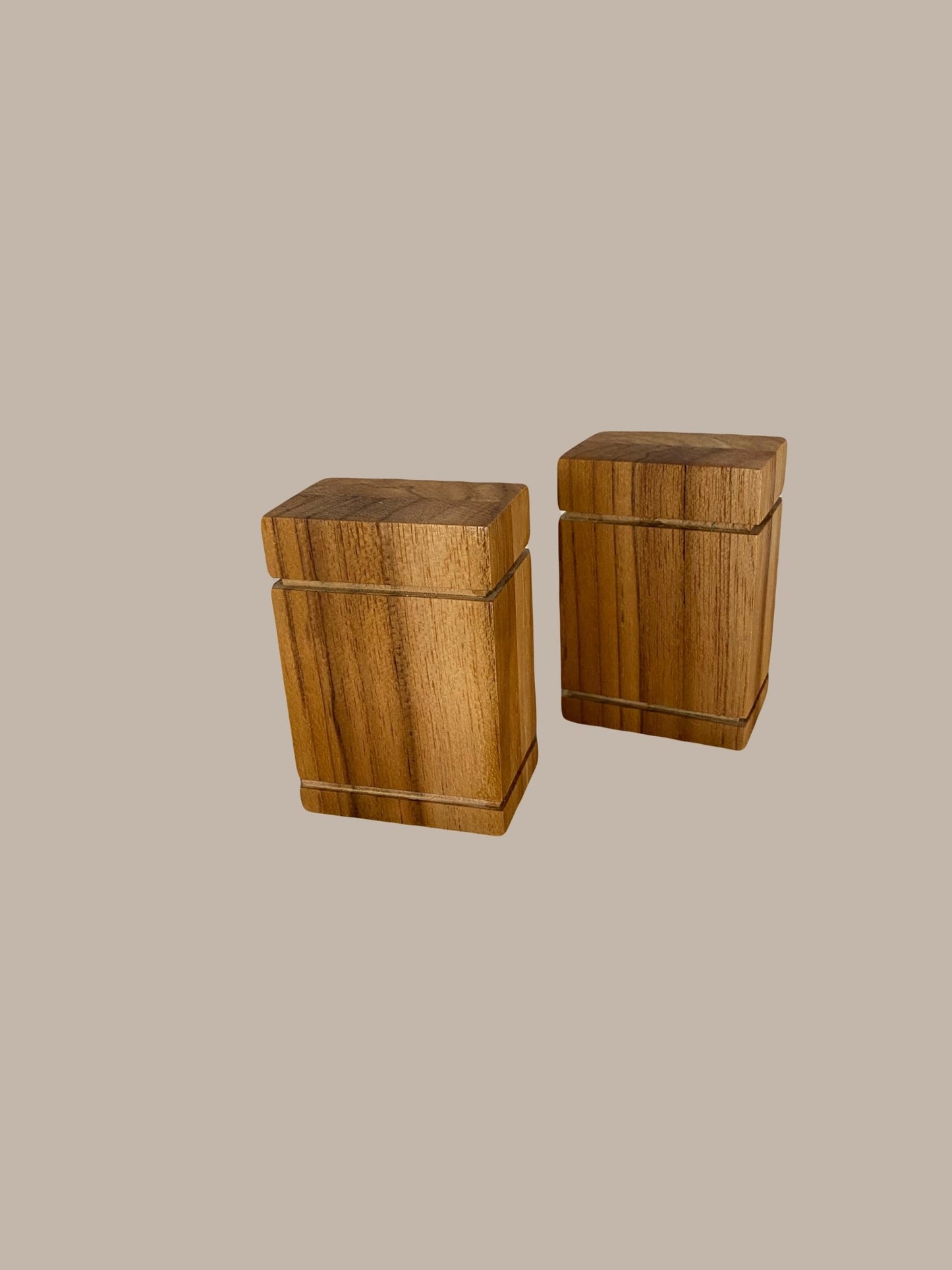 Teak Keepsake Wood Urn