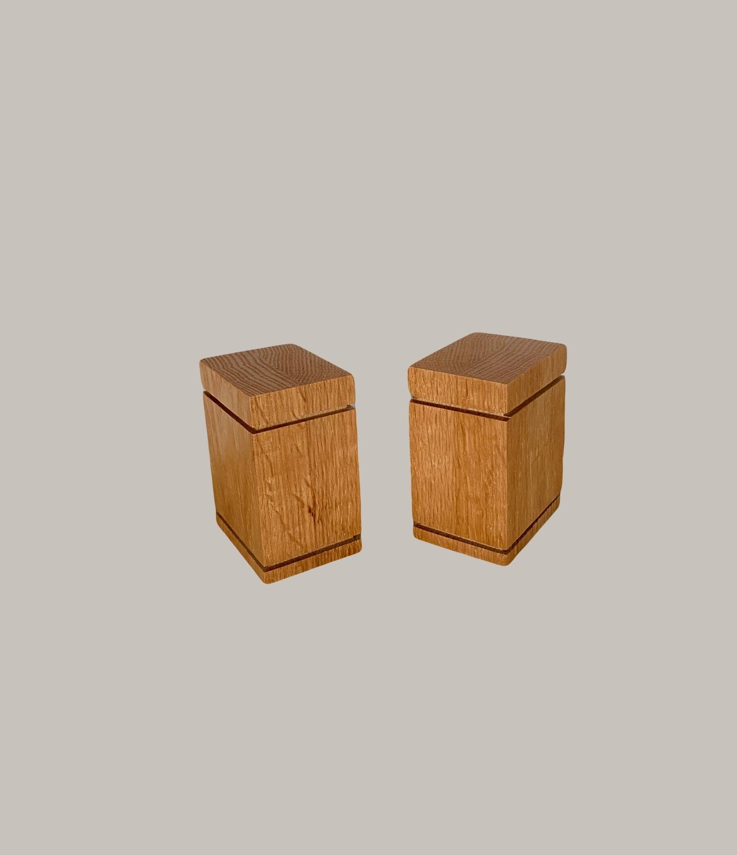 Oak Keepsake Wood Urn