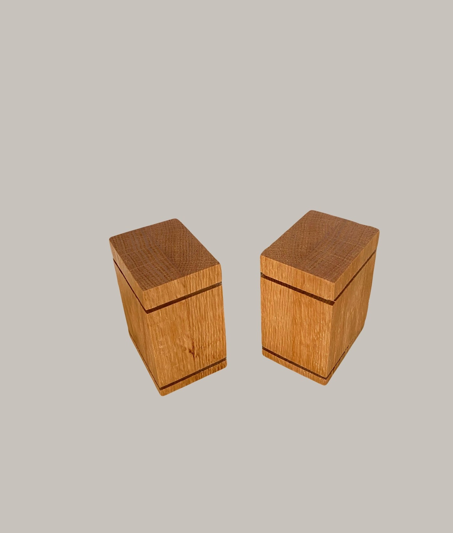 Oak Keepsake Wood Urn