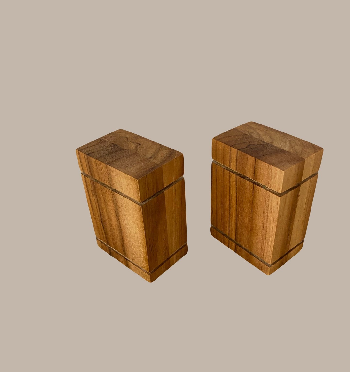 Teak Keepsake Wood Urn