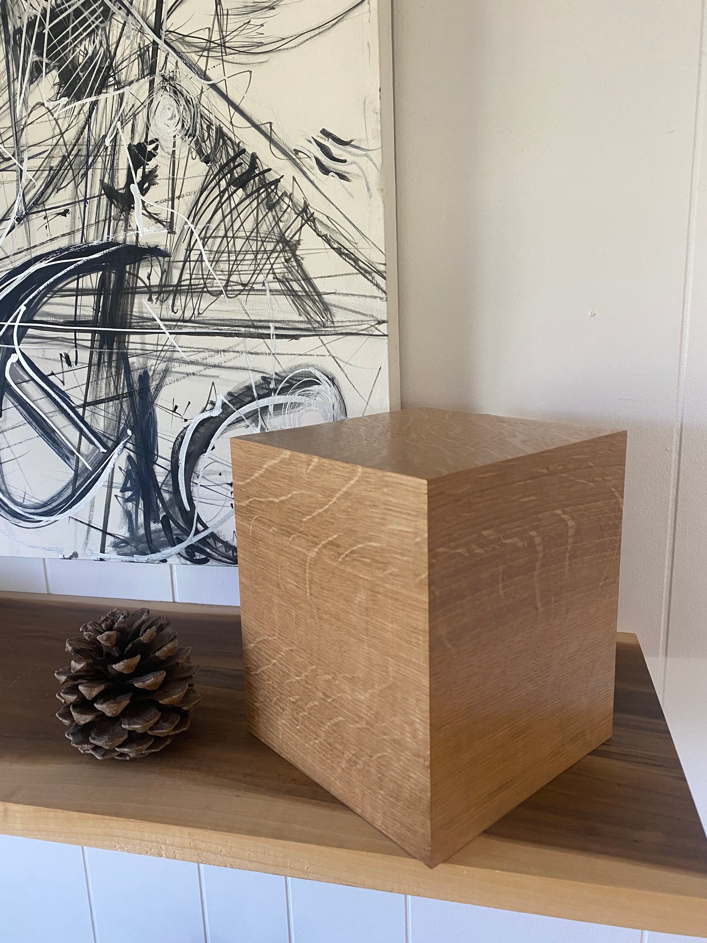 Quartersawn Oak cube Cremation Urn for Small Human ashes, up to 115 pounds