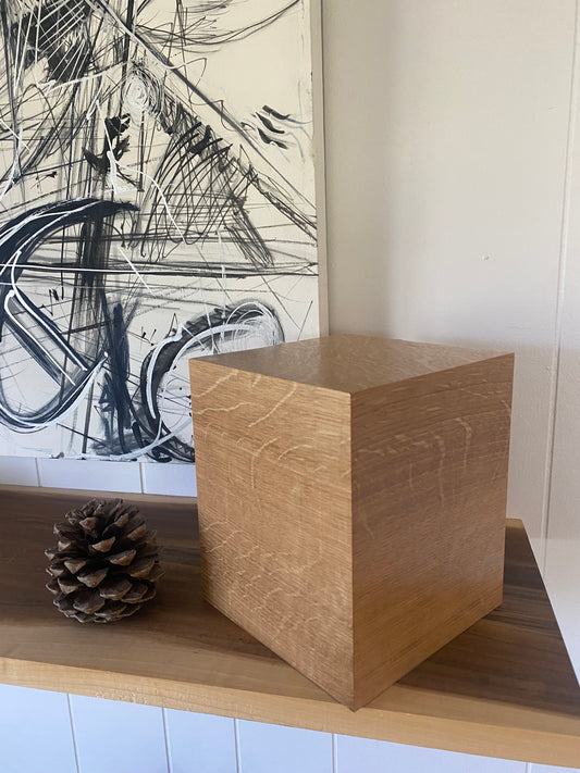 Quartersawn Oak cube Cremation Urn for Small Human ashes, up to 115 pounds