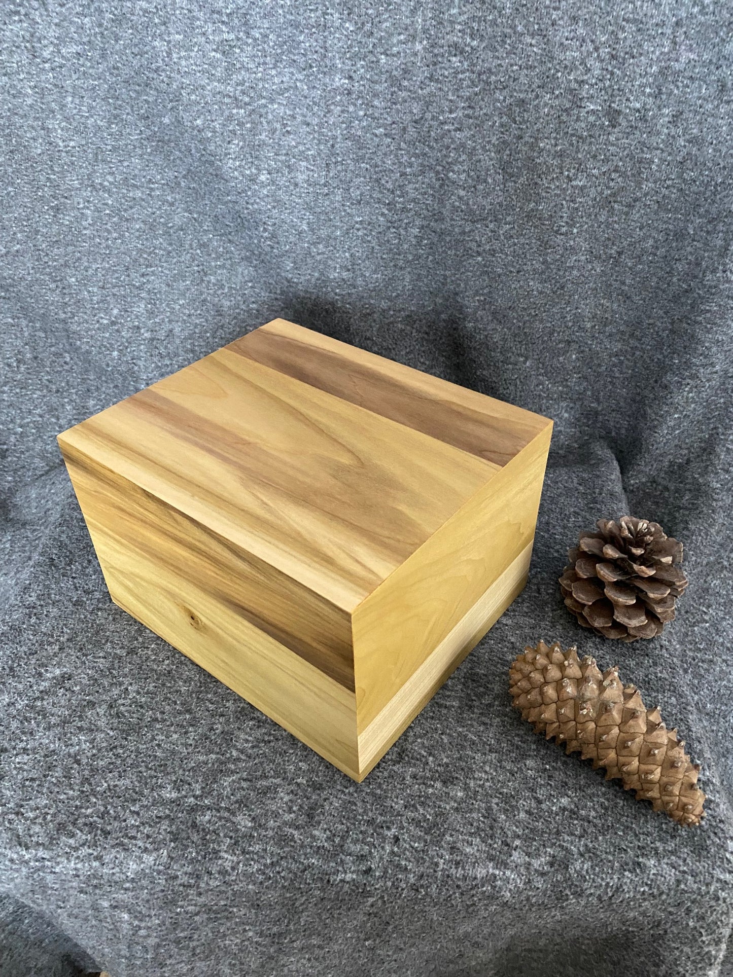 Minimalist Cremation Urn-Tulip Poplar- for Adult Human ashes, up to 280 pounds