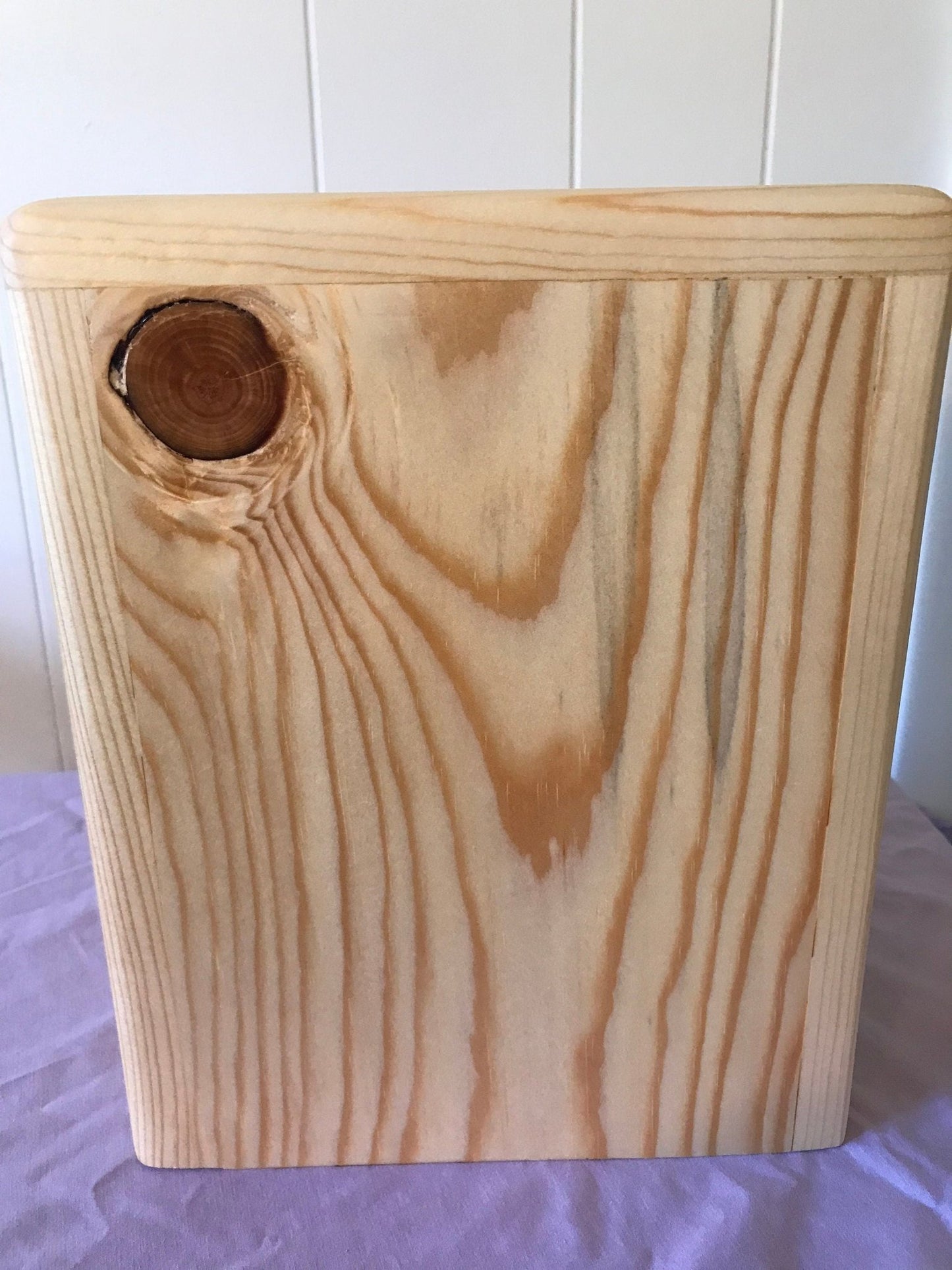 Naturalist Urn- Knotty Pine, for Adult Human Ashes, up to 280 pounds