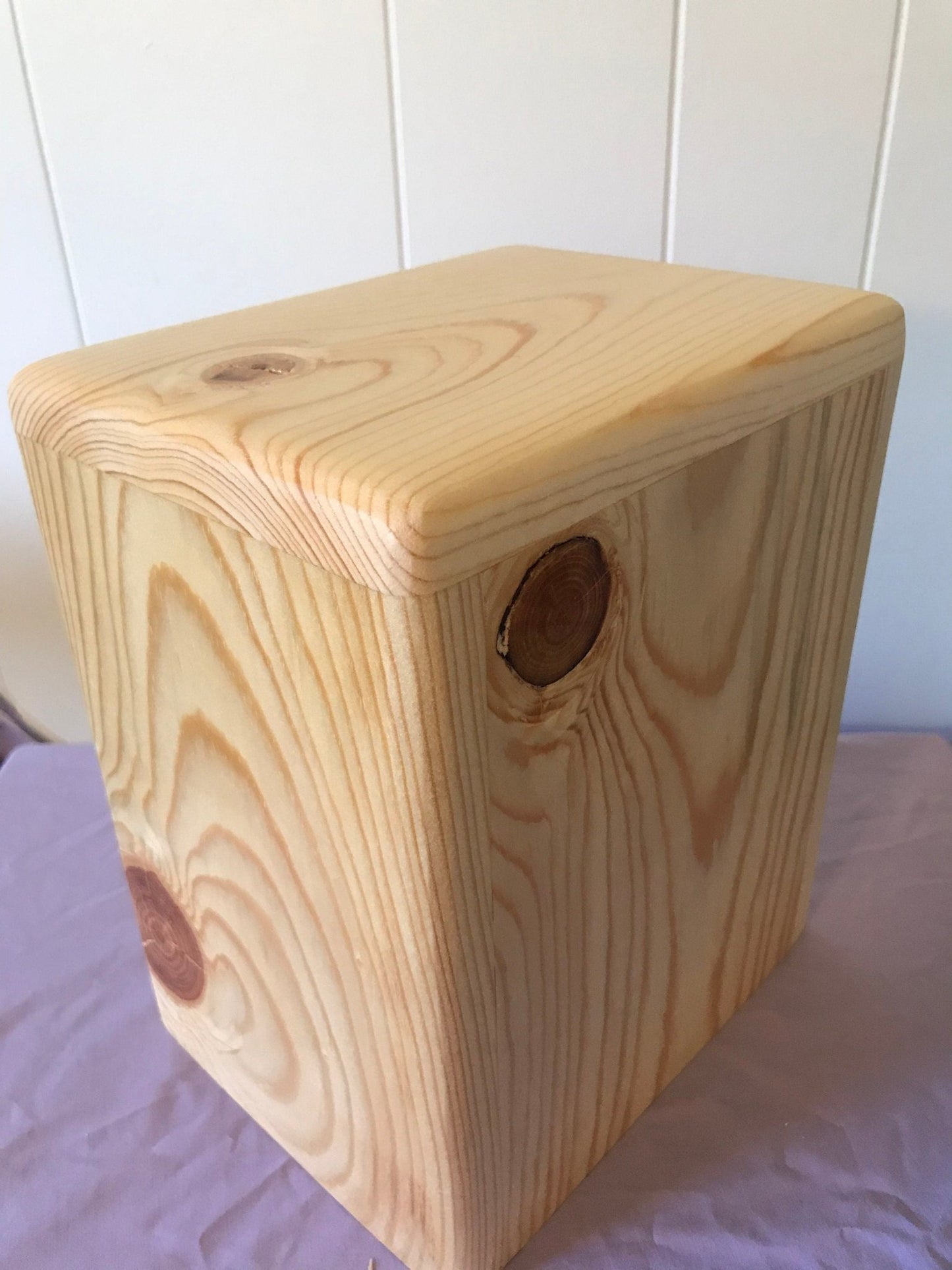 Naturalist Urn- Knotty Pine, for Adult Human Ashes, up to 280 pounds